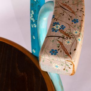 Krzesło Ręcznie Malowane w Kwiaty