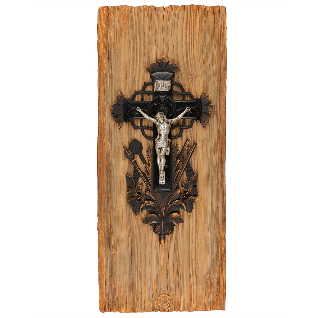 Krzyż na Starej Desce - Piękny Rzeźbiony Krucyfiks